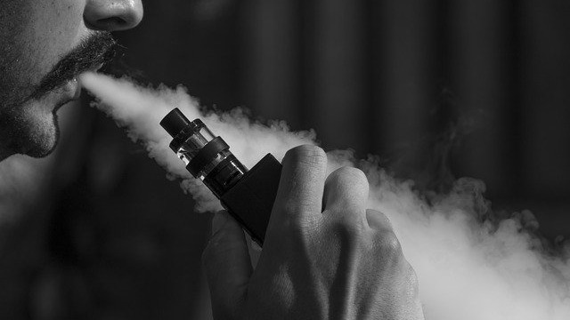 Factors to look while buying a vaping device